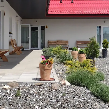 Pod Grusza -osobne Wejscia