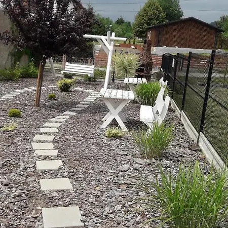 Pod Grusza -osobne Wejscia Apartmán