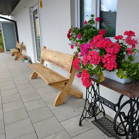 Pod Grusza -osobne Wejscia Kudowa-Zdrój